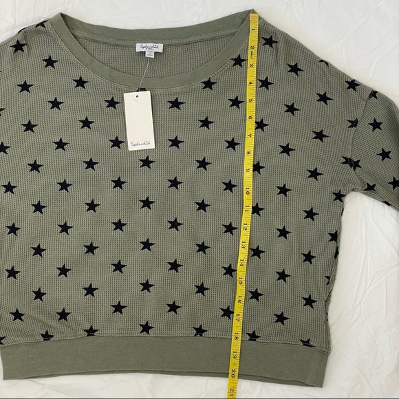 Splendid Womens Olive Green Cropped Thermal Top w/ Black Stars Print Size XS NEW - Picture 8 of 8